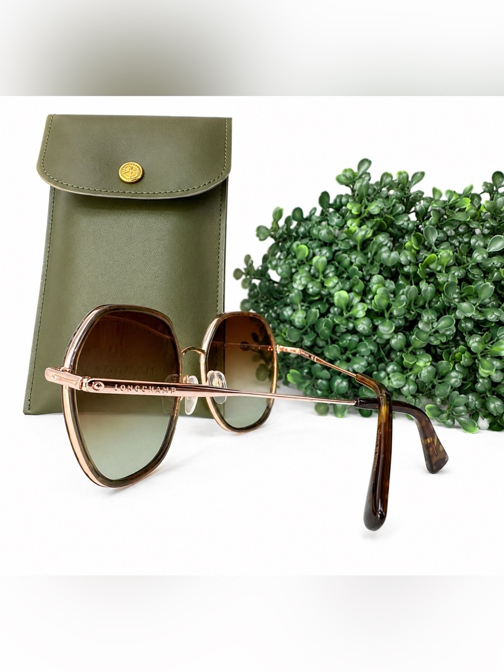 NEW Longchamp LO163S sunglasses, color code 749 - Case included